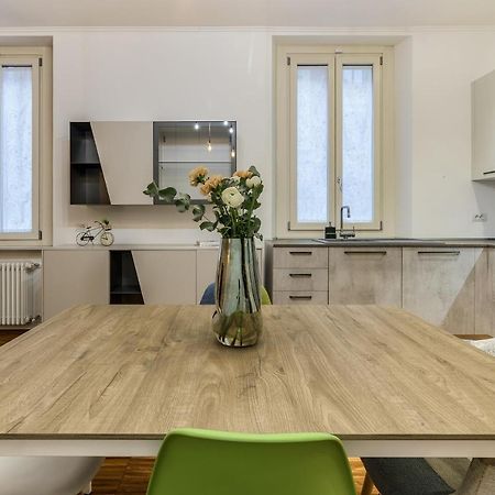 Beplace Apartments In Isola Milano Exterior foto